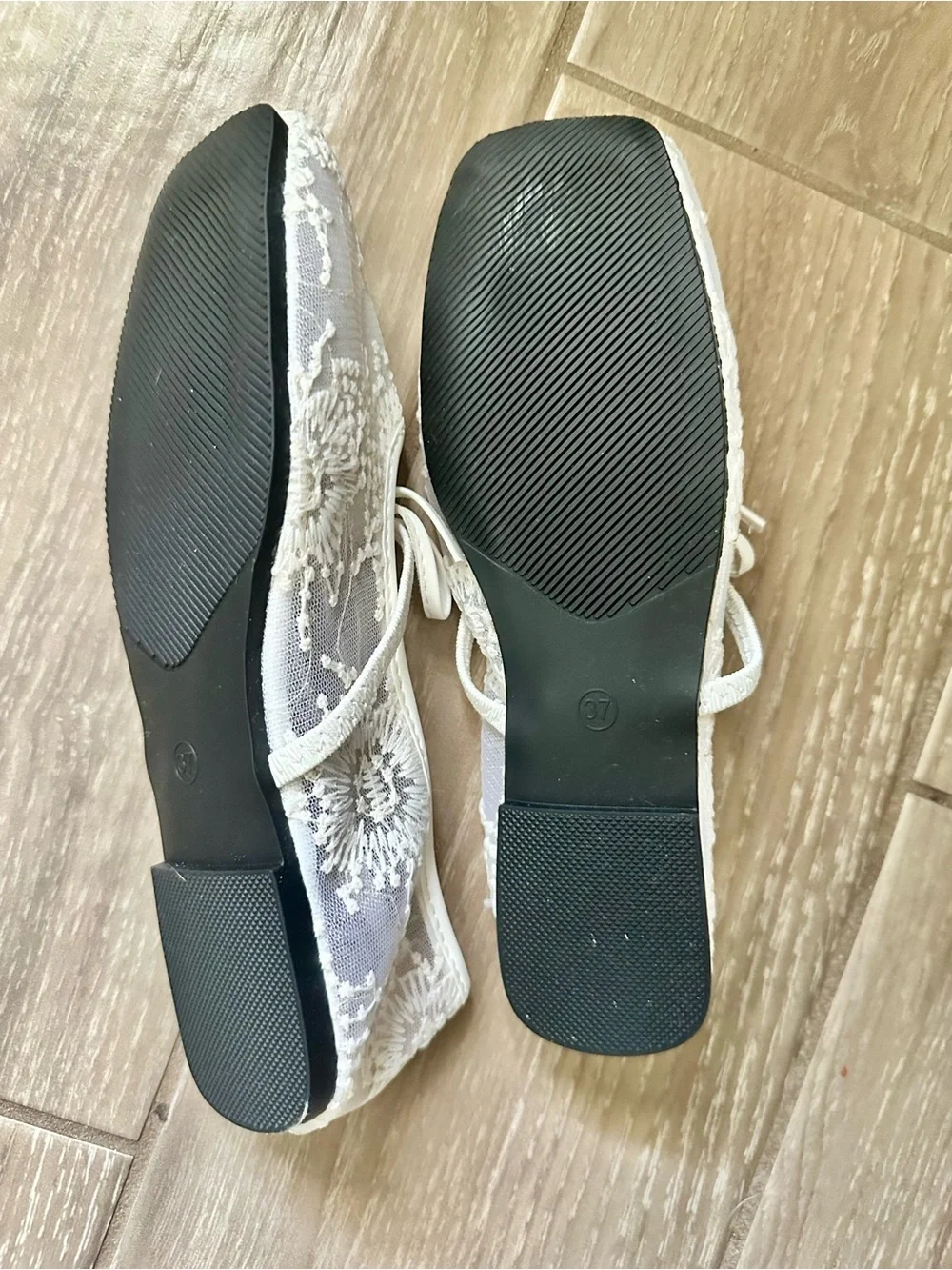 Lace Ballet Flats for Women - White